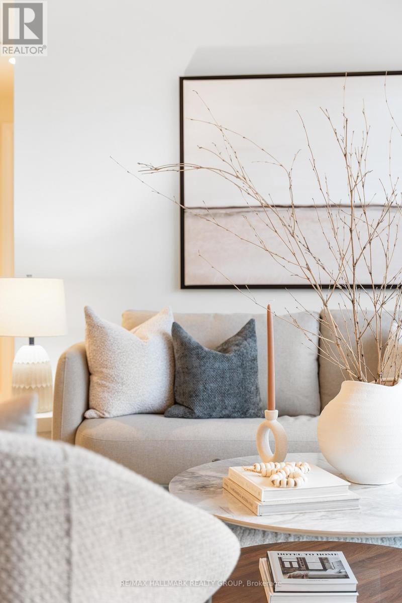 1007 - 428 Sparks Street, Ottawa, Ontario  K1R 0B3 - Photo 12 - X12594408