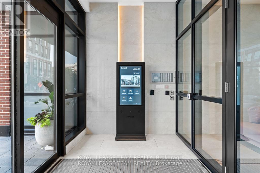 521 - 560 Rideau Street, Ottawa, Ontario  K1N 0G3 - Photo 3 - X12594432