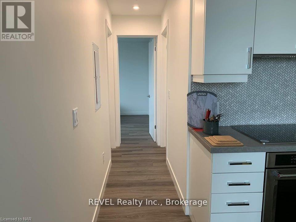 407 - 479 Charlton Avenue E, Hamilton, Ontario L8N 0B4 - Photo 7 - X12594414