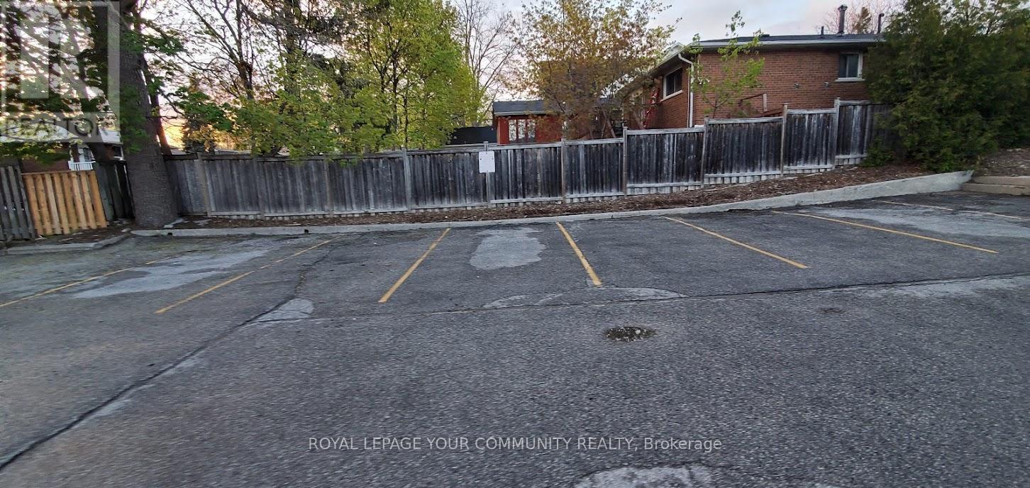 Ll-B - 6060 Highway 7 E, Markham, Ontario  L3P 3A9 - Photo 3 - N12593788