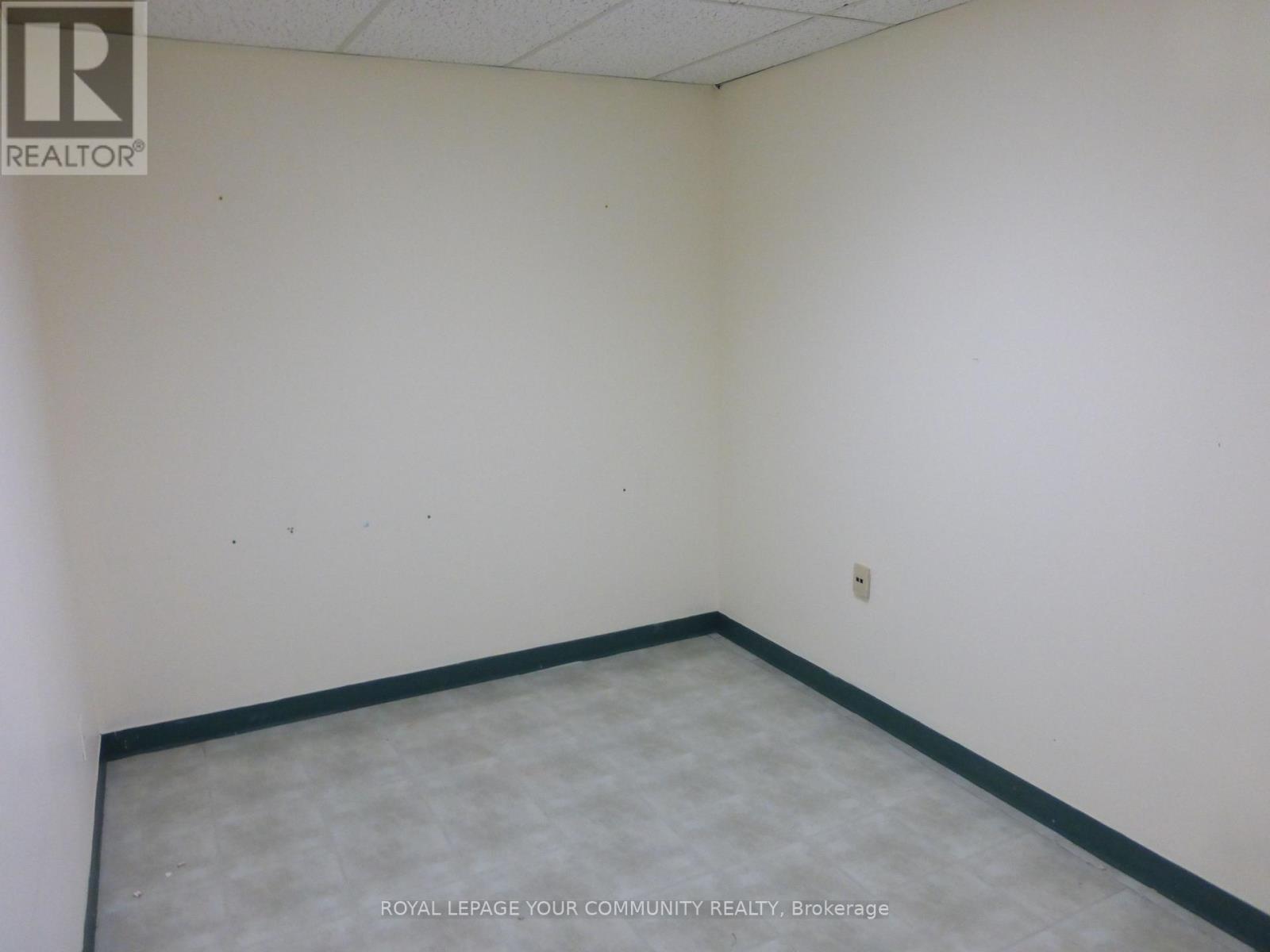 Ll-B - 6060 Highway 7 E, Markham, Ontario  L3P 3A9 - Photo 5 - N12593788