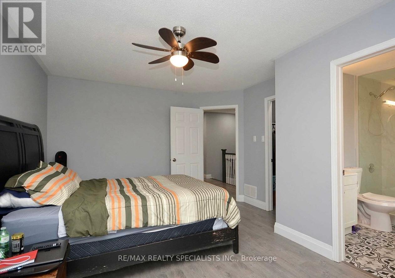 2207 Ridge Landing, Oakville, Ontario  L6M 3L7 - Photo 11 - W12562112