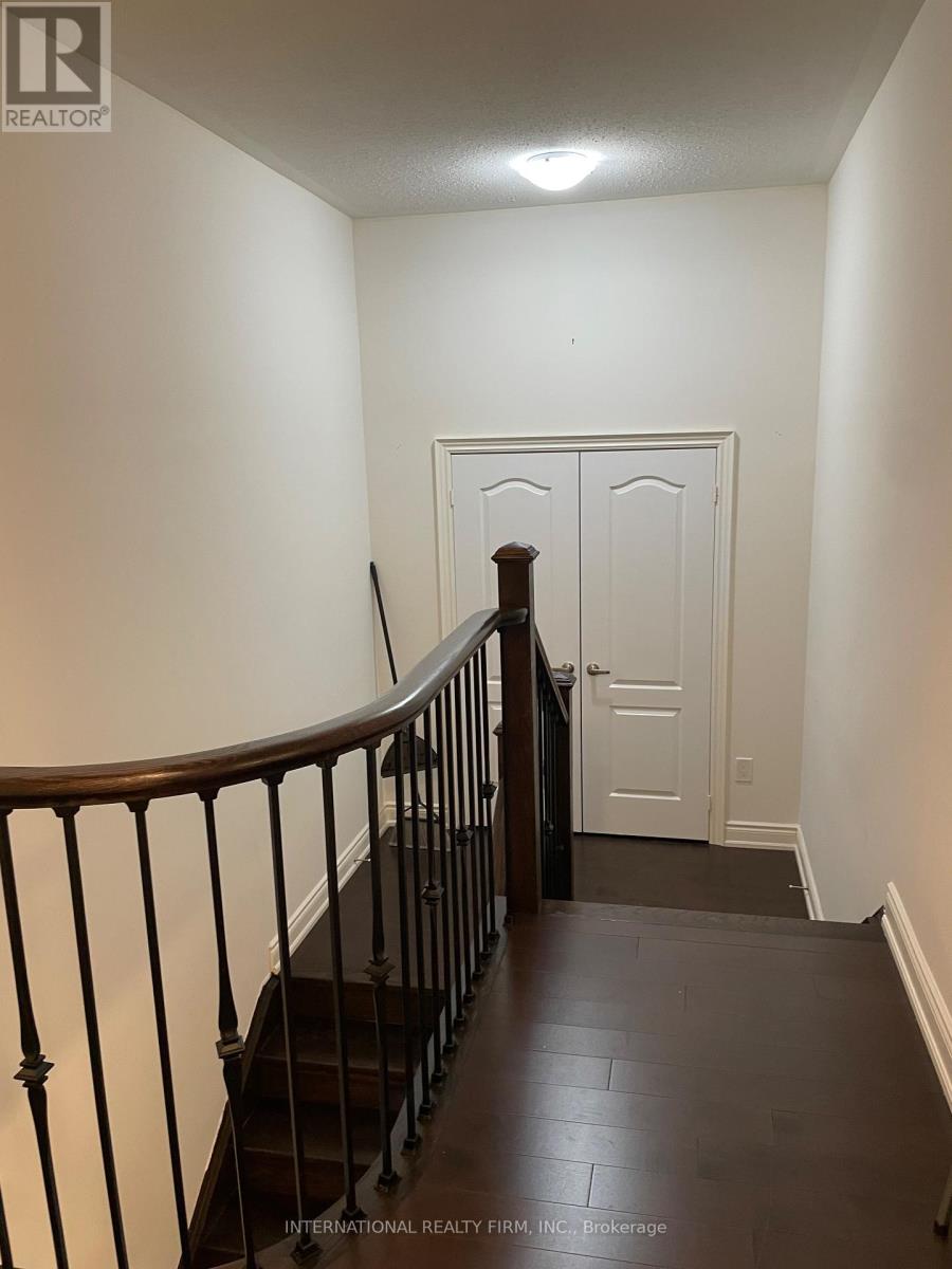 221 Etheridge Avenue N, Milton, Ontario  L9E 1H6 - Photo 16 - W12588832