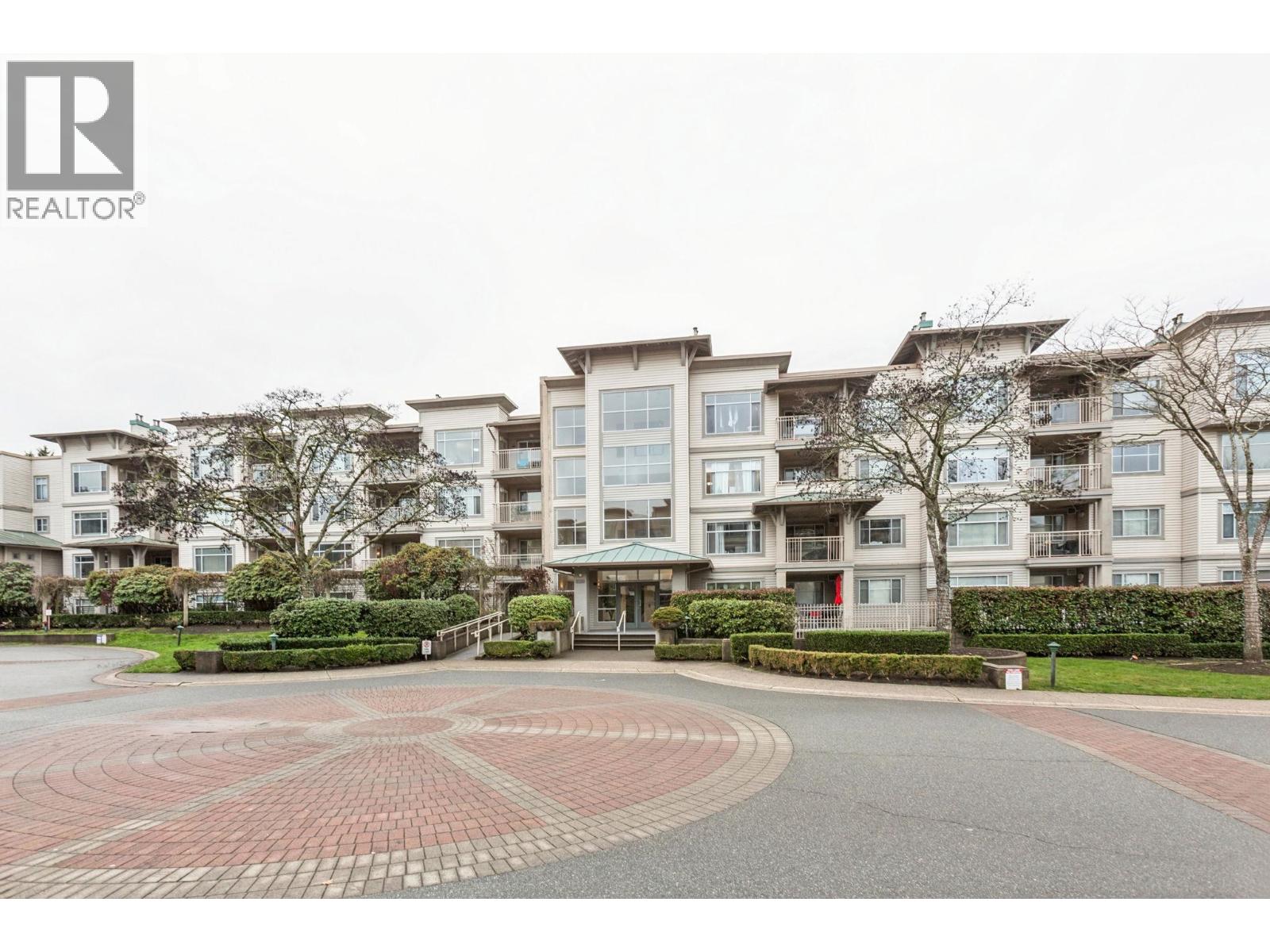 215 8180 Jones Road, Richmond, British Columbia  V6Y 3Z6 - Photo 3 - R3071435