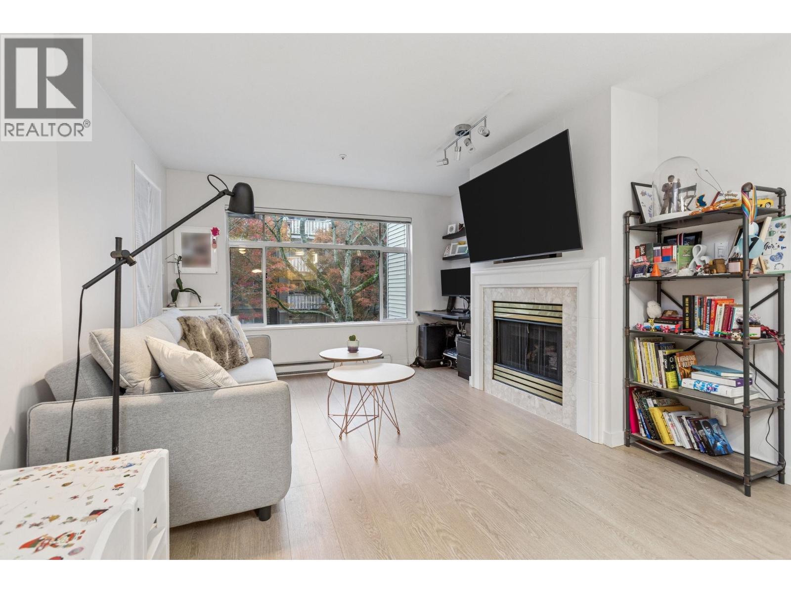 215 8180 Jones Road, Richmond, British Columbia  V6Y 3Z6 - Photo 5 - R3071435