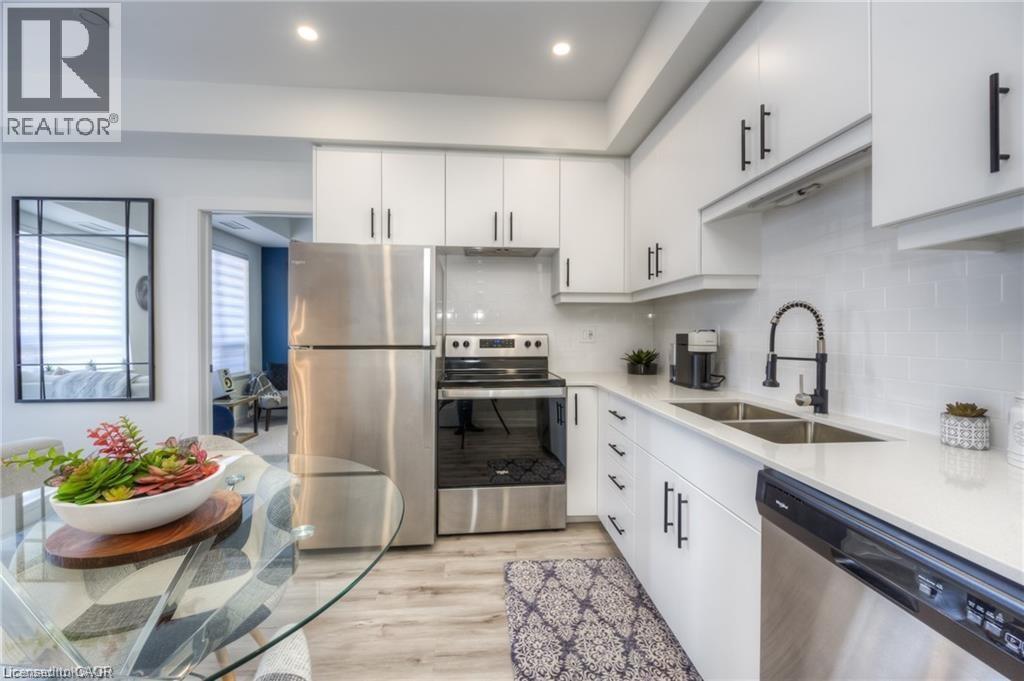 251 Northfield Drive, Waterloo, Ontario  N2K 0G9 - Photo 9 - 40791275