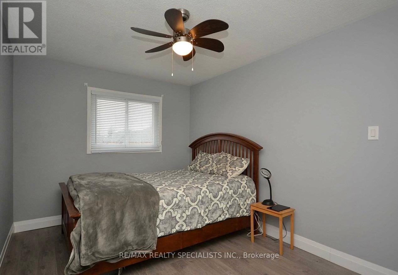 2207 Ridge Landing, Oakville, Ontario  L6M 3L7 - Photo 13 - W12562112