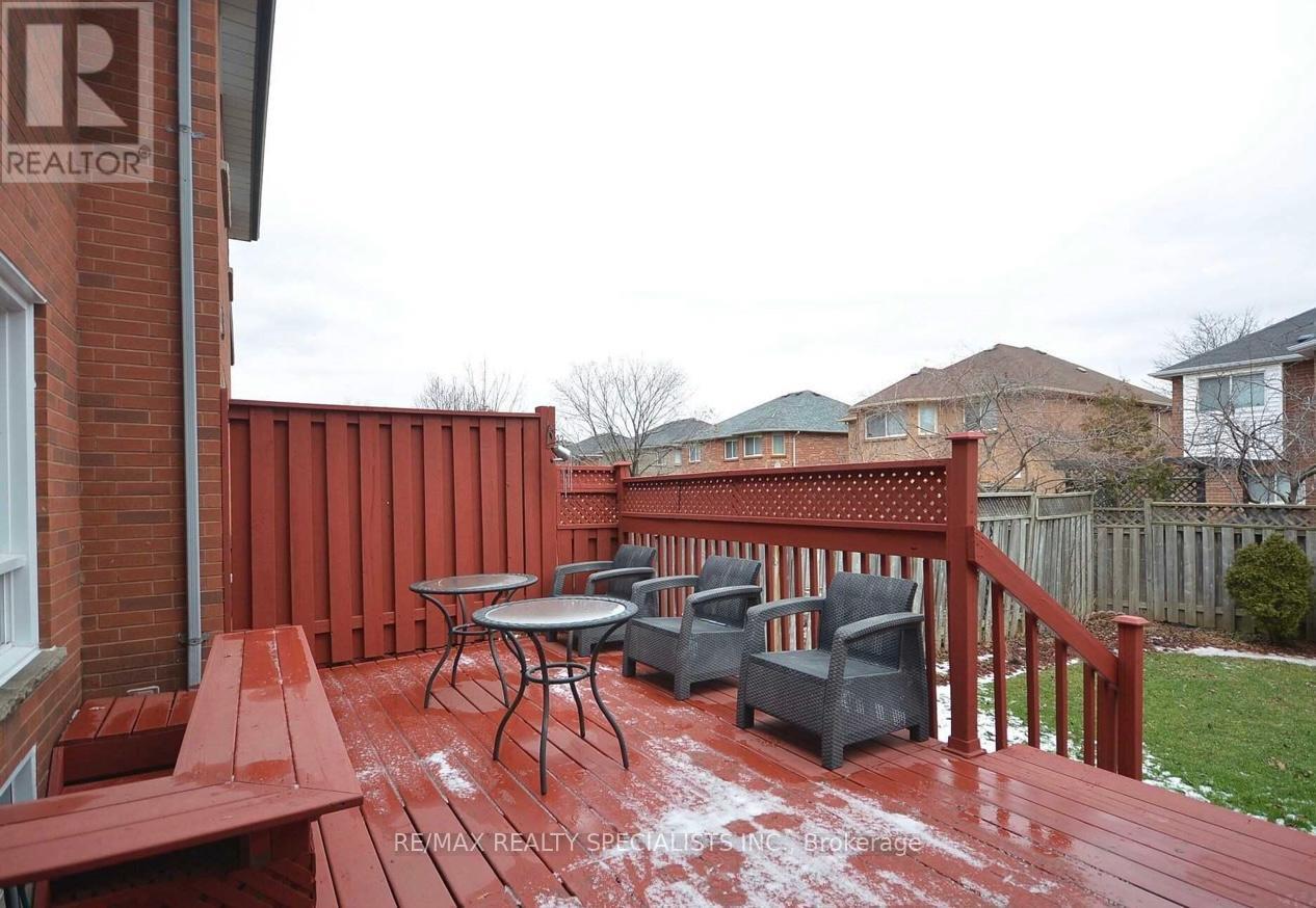 2207 Ridge Landing, Oakville, Ontario  L6M 3L7 - Photo 28 - W12562112