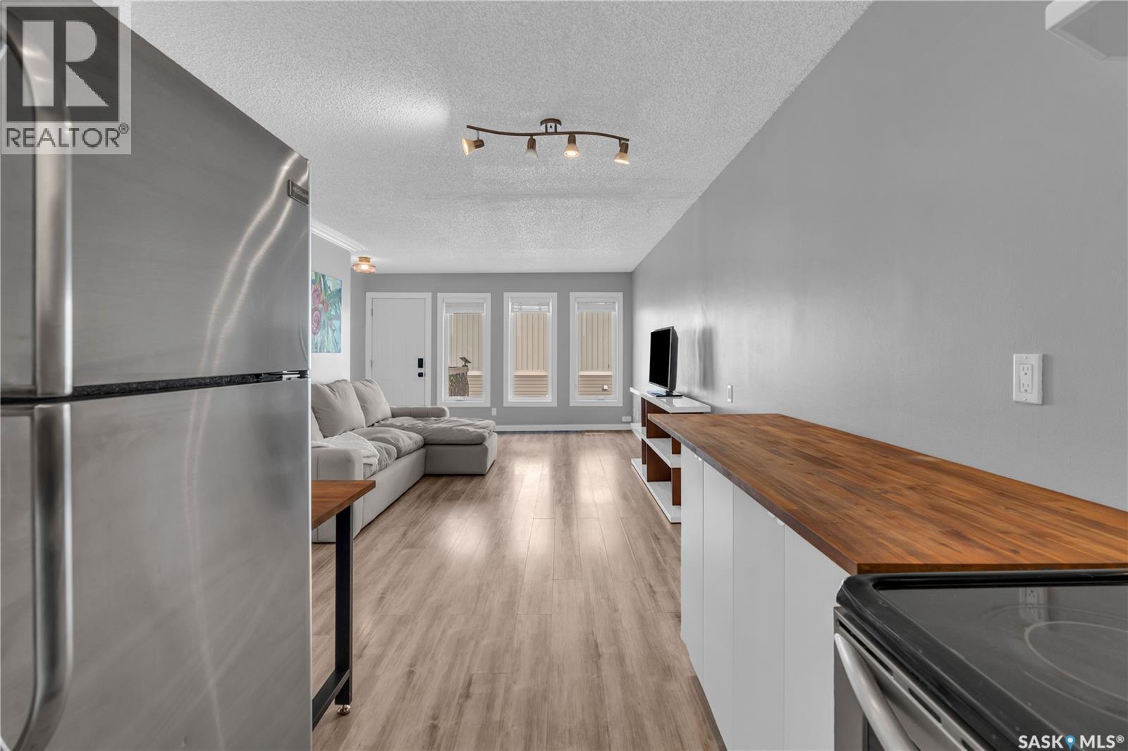 7320 Dalgliesh Drive, Regina, Saskatchewan  S4X 2K8 - Photo 6 - SK017813