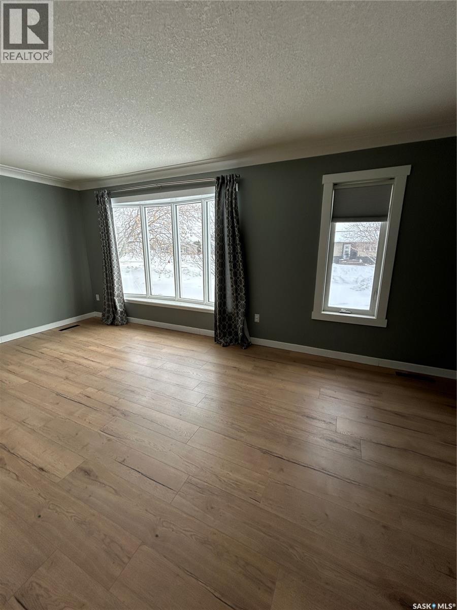 315 Hillside Drive, Kelvington, Saskatchewan  S0A 1W0 - Photo 16 - SK025034