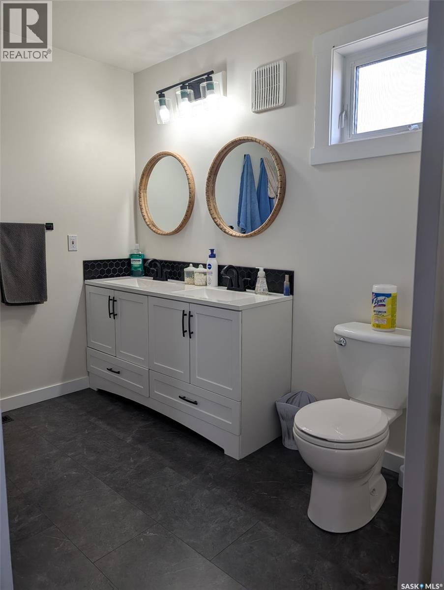 315 Hillside Drive, Kelvington, Saskatchewan  S0A 1W0 - Photo 28 - SK025034