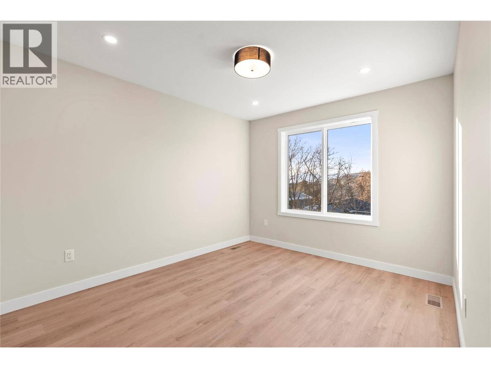 3907 26 Street Unit# 3, Vernon, British Columbia  V1T 4V5 - Photo 23 - 10353224