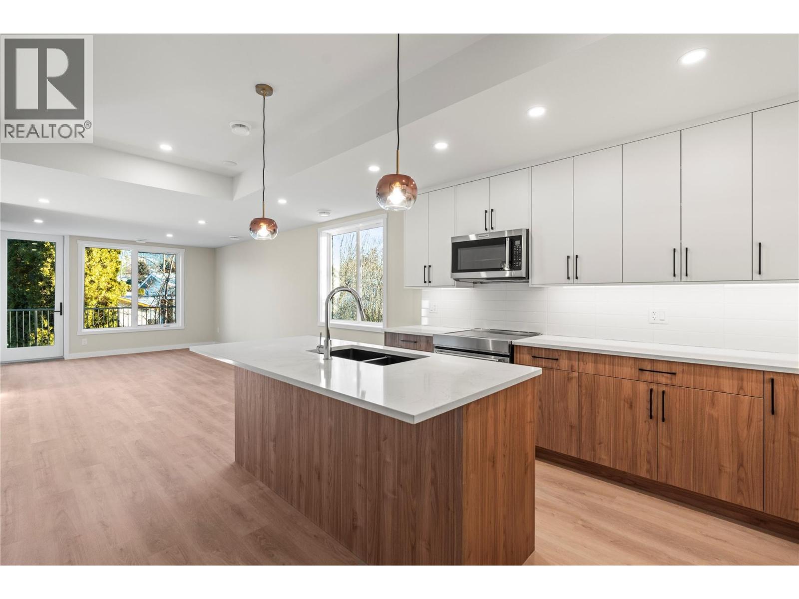 3907 26 Street Unit# 3, Vernon, British Columbia  V1T 4V5 - Photo 1 - 10353224