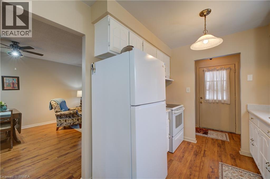 9 Max Webster Road, Brantford, Ontario N3P 1G5 - Photo 12 - 40790919