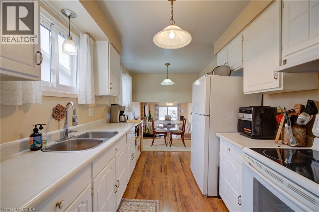 9 Max Webster Road, Brantford, Ontario N3P 1G5 - Photo 13 - 40790919