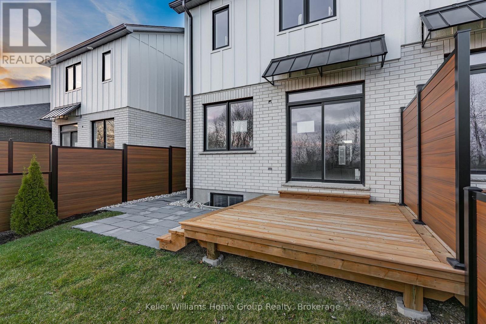 35 Halls Drive, Centre Wellington, Ontario  N0B 1S0 - Photo 46 - X12084280