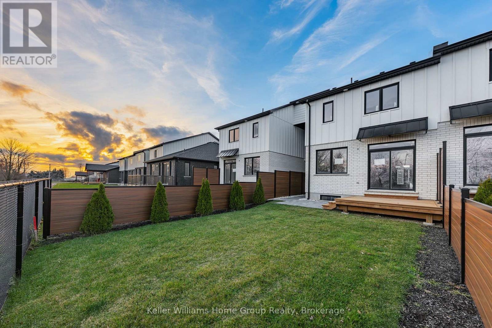 35 Halls Drive, Centre Wellington, Ontario  N0B 1S0 - Photo 50 - X12084280