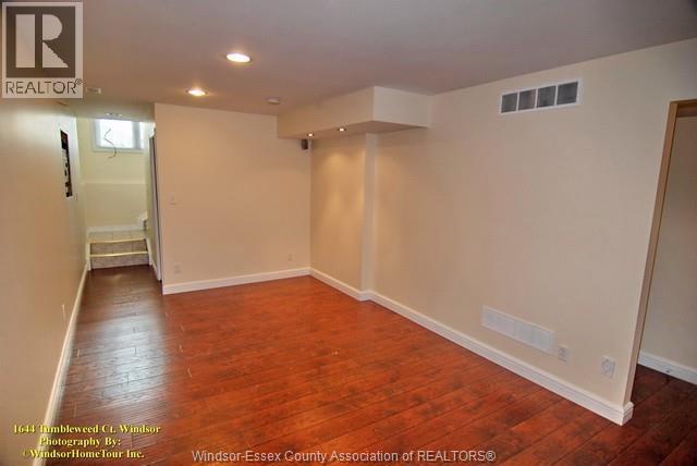 1644 Tumbleweed Court, Windsor, Ontario N9G 3B9 - Photo 10 - 25030989