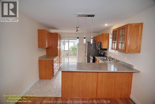 1644 Tumbleweed Court, Windsor, Ontario N9G 3B9 - Photo 4 - 25030989