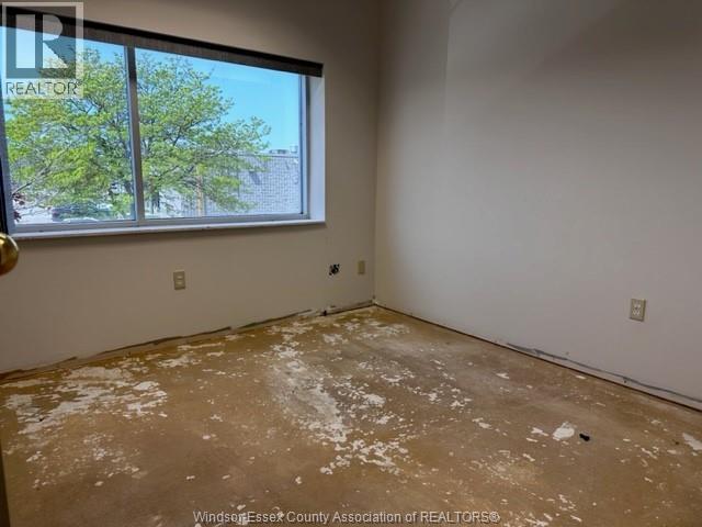 4520 Rhodes Drive, Windsor, Ontario  N8W 5C2 - Photo 23 - 25030982