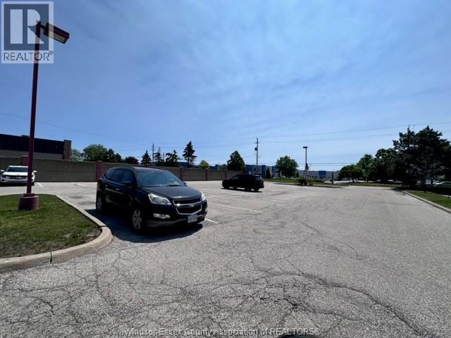 4520 Rhodes Drive, Windsor, Ontario  N8W 5C2 - Photo 5 - 25030982