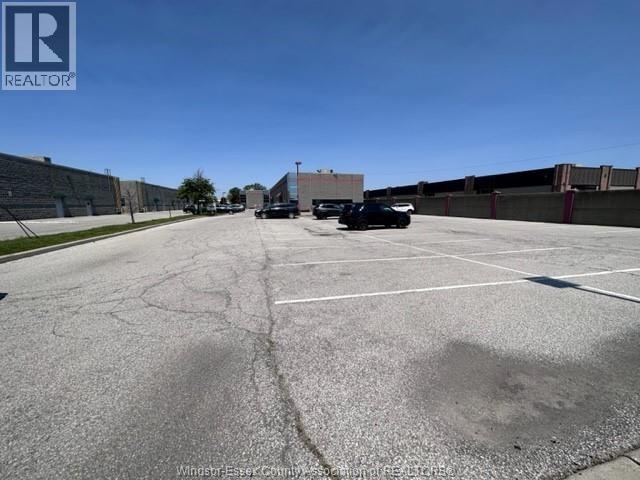 4520 Rhodes Drive, Windsor, Ontario  N8W 5C2 - Photo 6 - 25030982