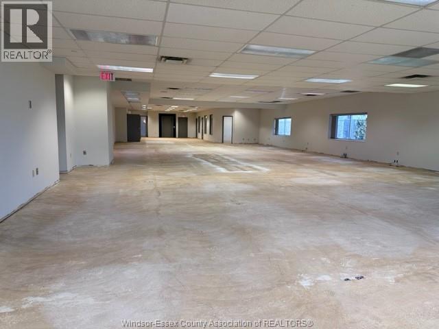 4520 Rhodes Drive, Windsor, Ontario  N8W 5C2 - Photo 8 - 25030982