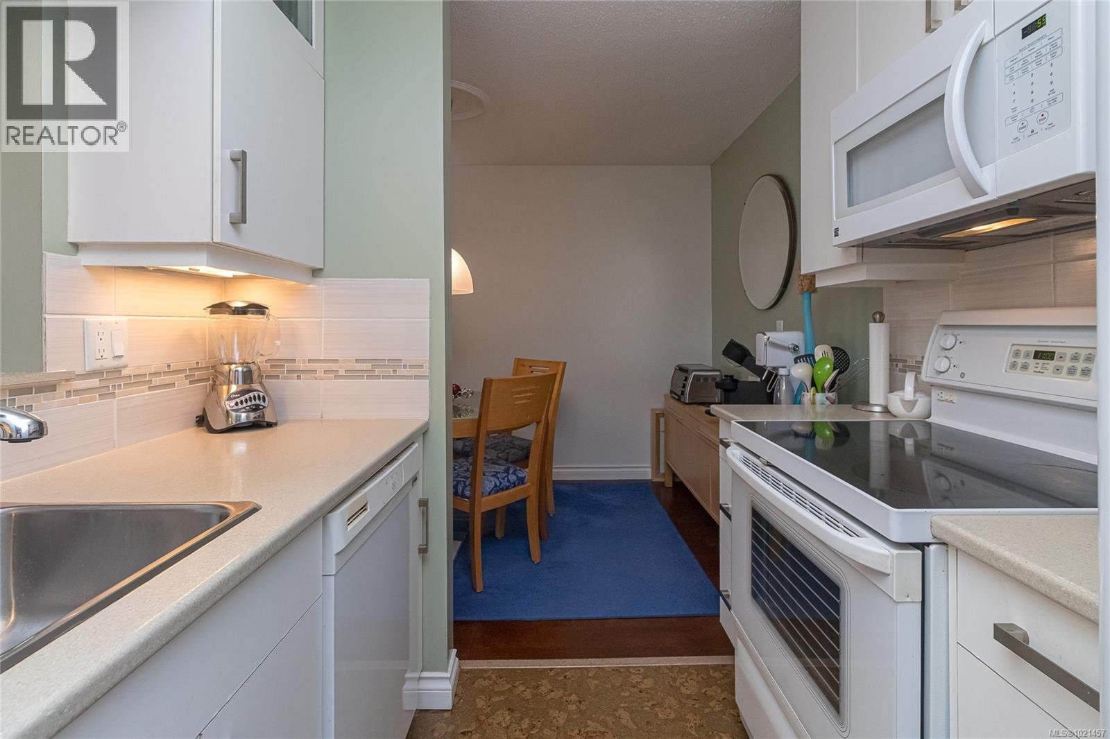 307 2050 White Birch Rd, Sidney, British Columbia  V8L 2R1 - Photo 10 - 1021457