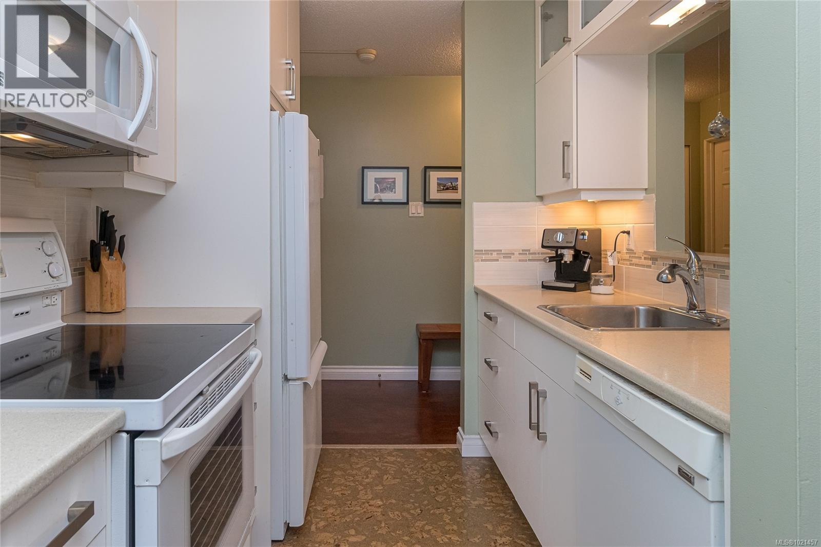 307 2050 White Birch Rd, Sidney, British Columbia  V8L 2R1 - Photo 8 - 1021457