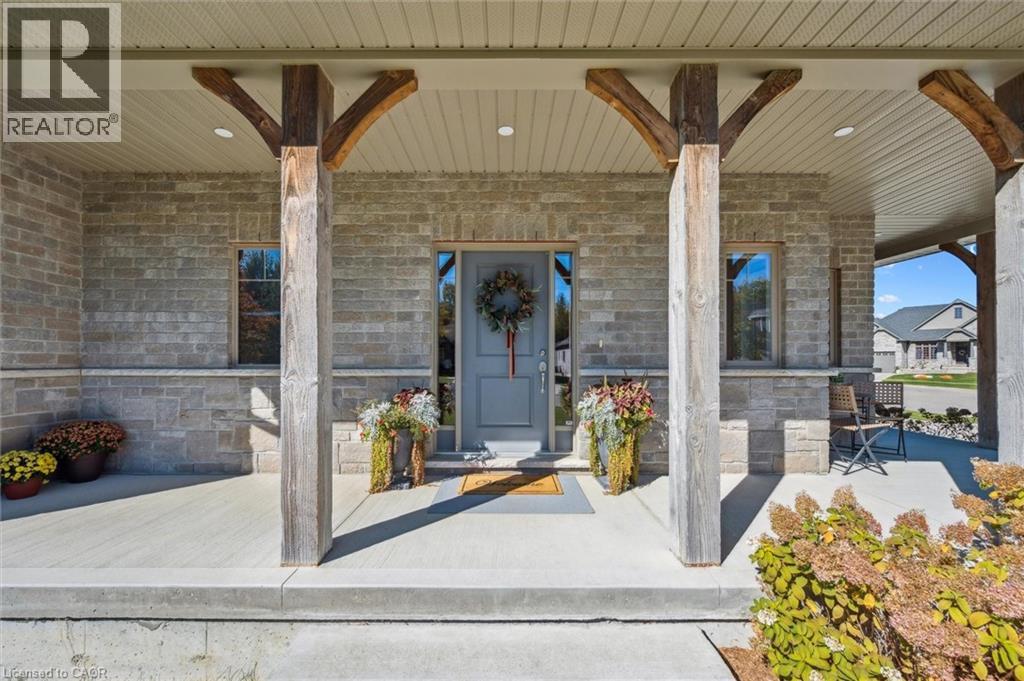 8 Griffith Court, Listowel, Ontario  N4W 0G1 - Photo 4 - 40791644