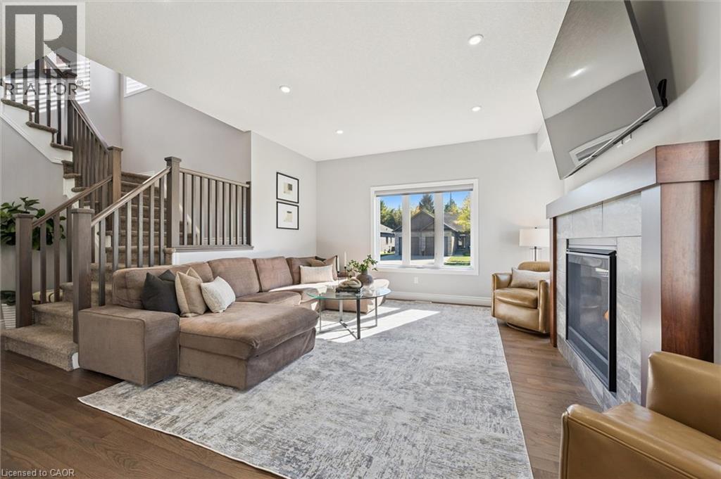 8 Griffith Court, Listowel, Ontario  N4W 0G1 - Photo 6 - 40791644