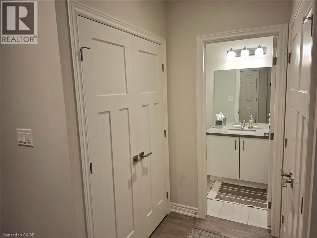 5 Mcclay Avenue, Grimsby, Ontario L3M 0H7 - Photo 4 - 40791502