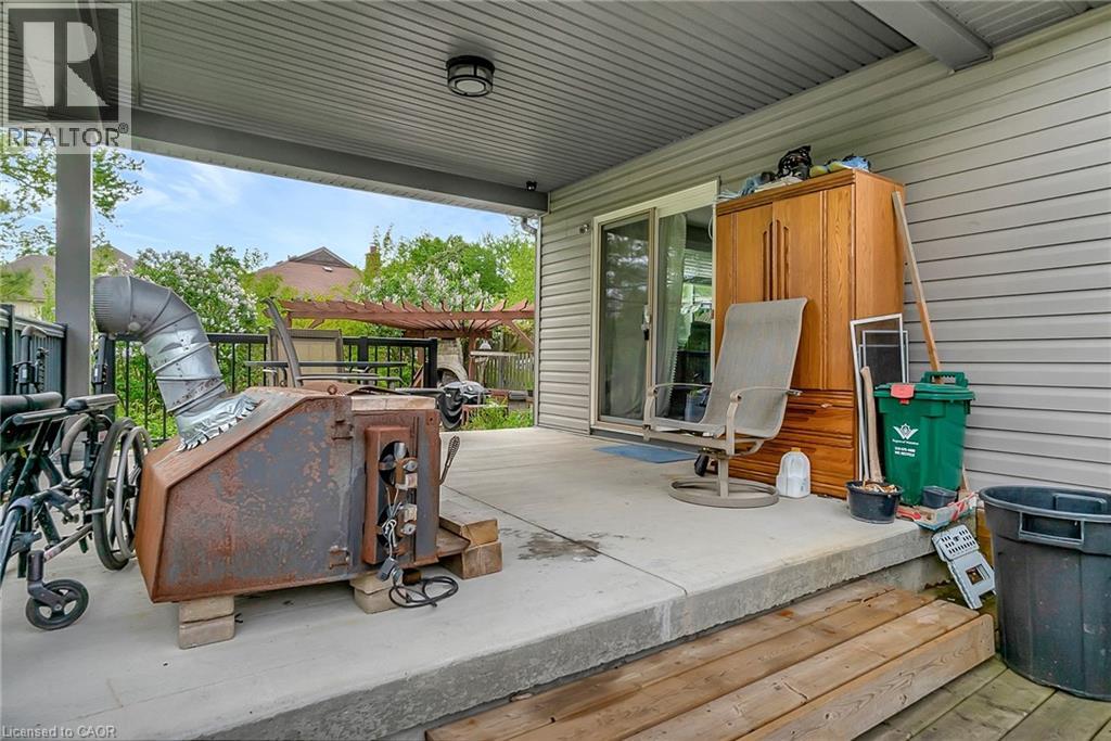 1392 Doon Village Road, Kitchener, Ontario  N2P 1A5 - Photo 20 - 40777684