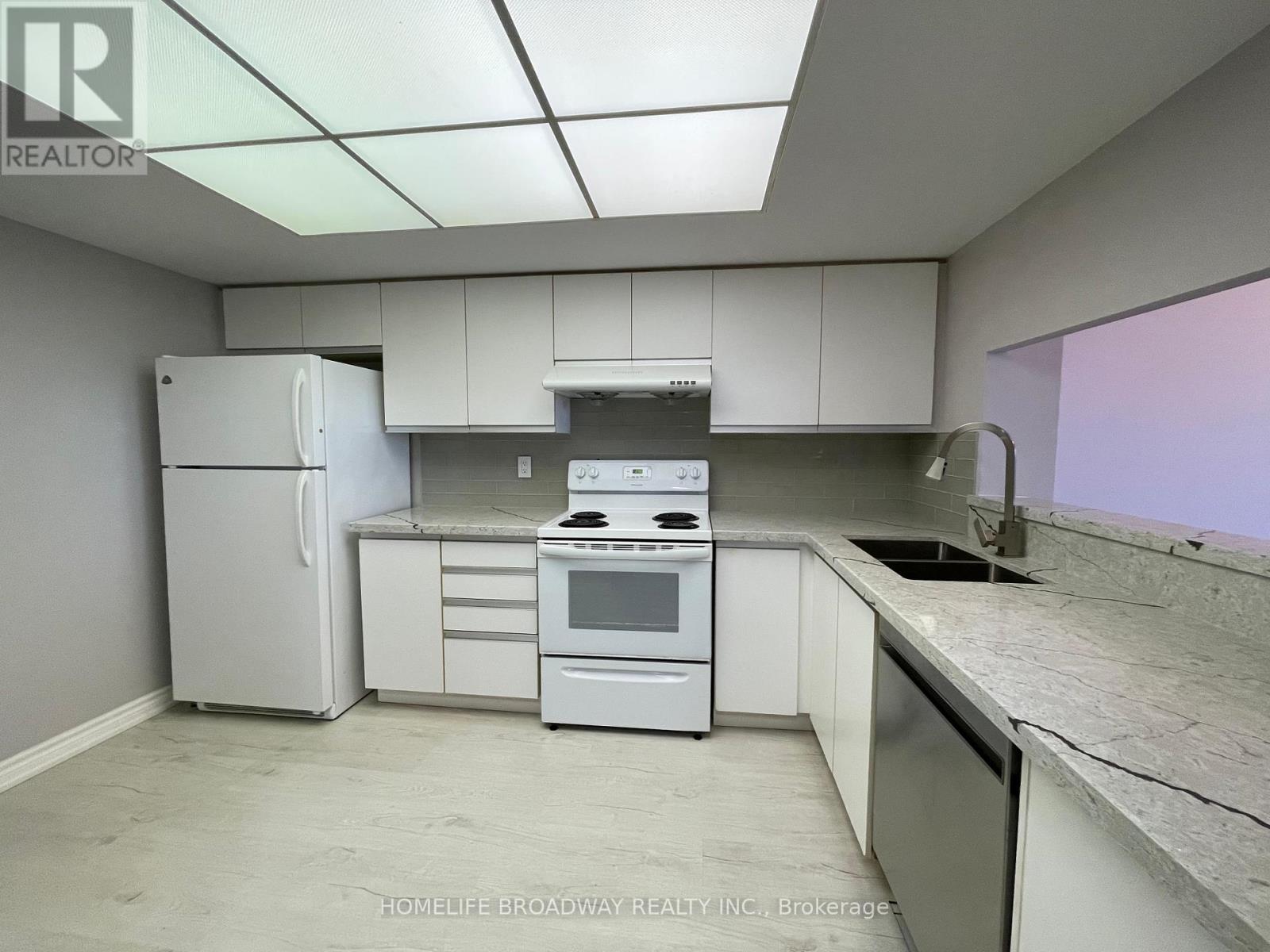 1409 - 350 Alton Towers Circle, Toronto, Ontario M1V 5E3 - Photo 2 - E12533210