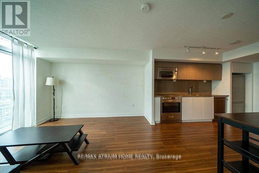 3310 - 85 Queens Wharf Road, Toronto, Ontario  M5V 0J9 - Photo 4 - C12594366