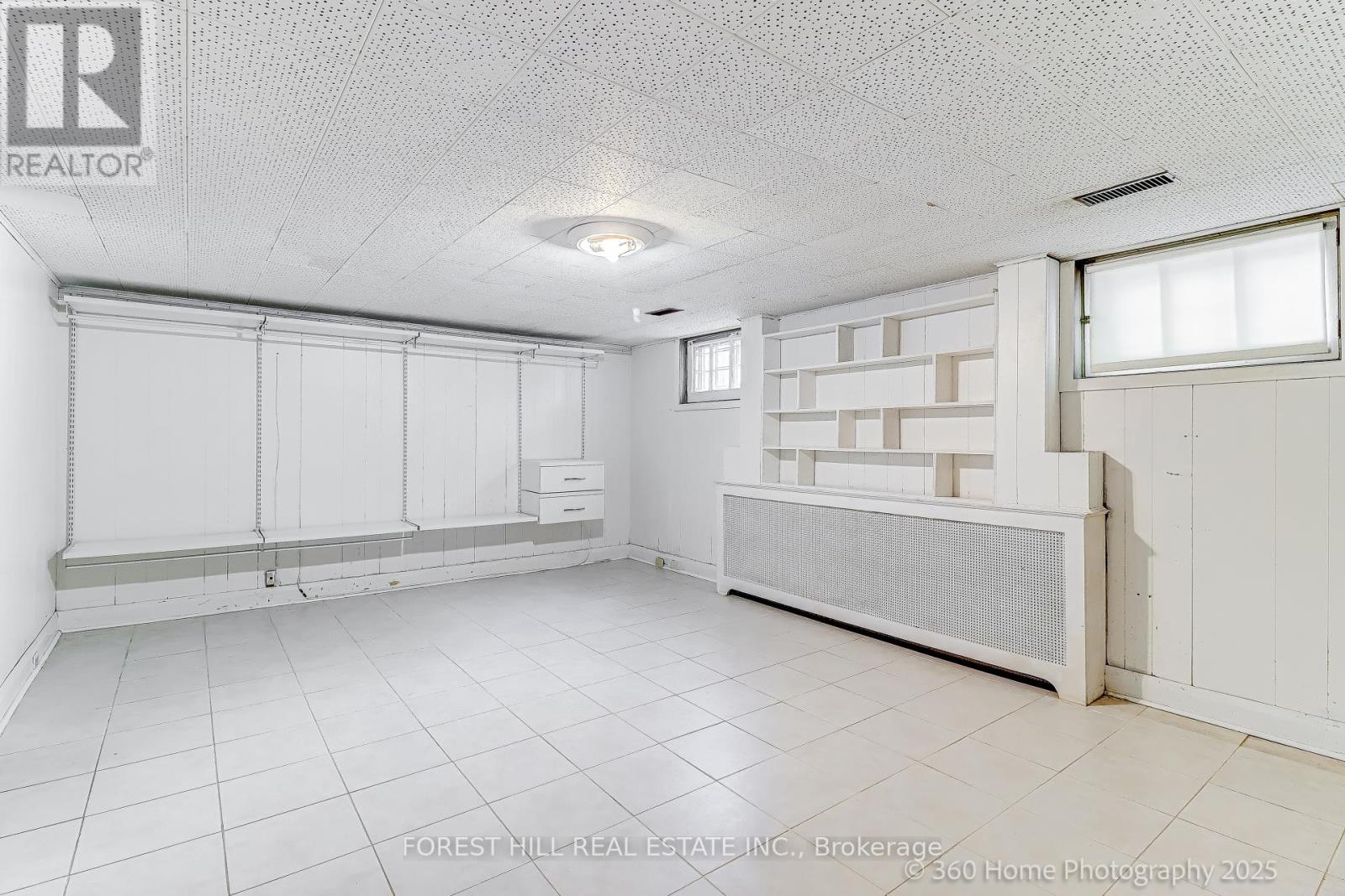 192 Roe Avenue, Toronto, Ontario M5M 2J2 - Photo 16 - C12594372