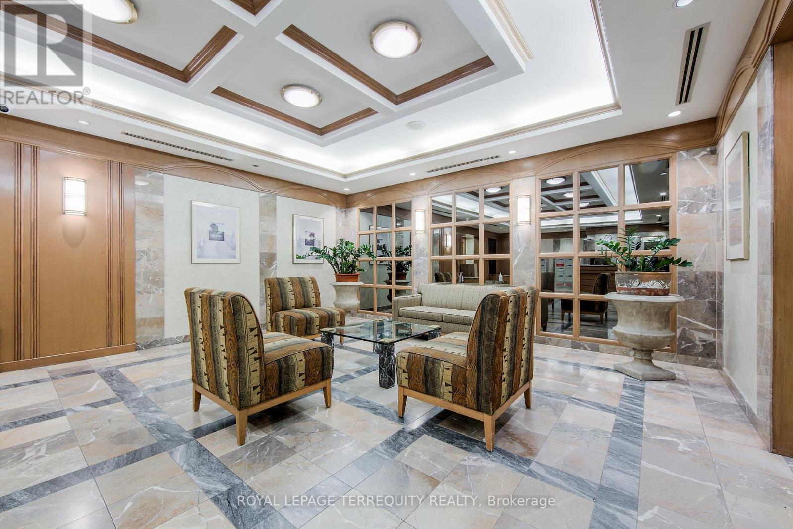 2101 - 25 Grenville Street, Toronto, Ontario  M4Y 2X5 - Photo 3 - C12594390