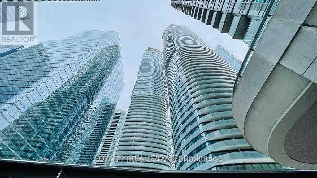 1311 - 12 YORK STREET, Toronto, Ontario