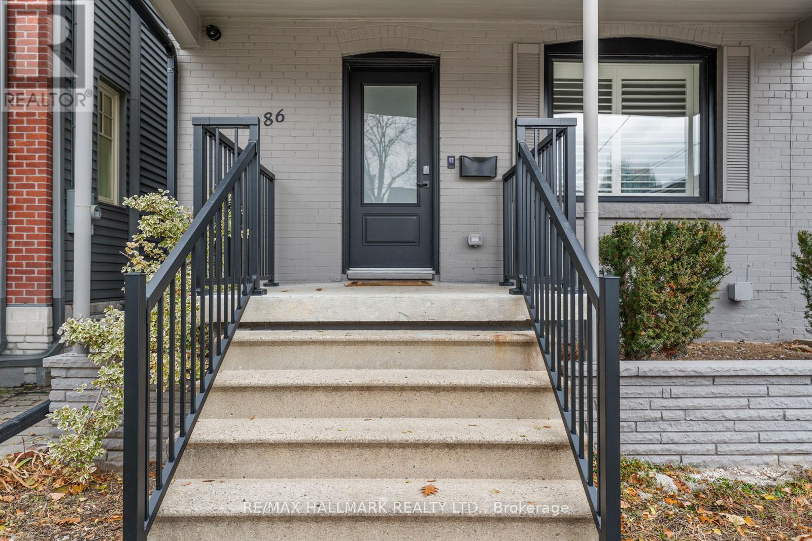 86 Albertus Avenue, Toronto, Ontario  M4R 1J7 - Photo 4 - C12594430