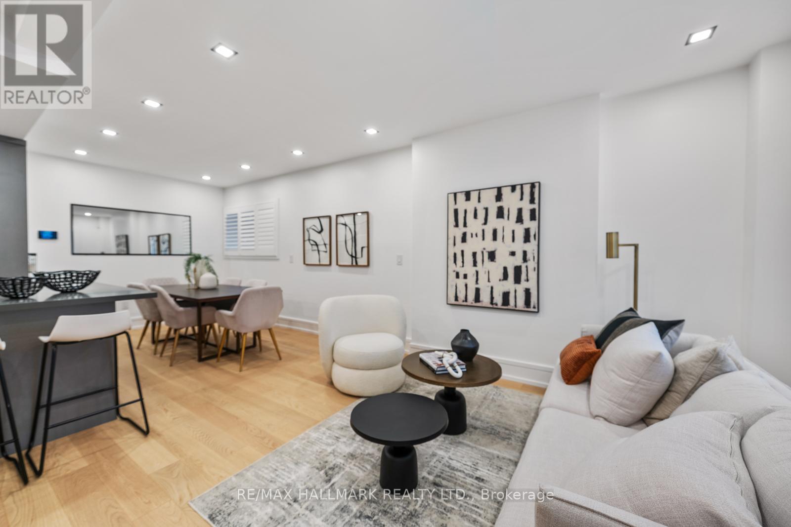 86 Albertus Avenue, Toronto, Ontario  M4R 1J7 - Photo 7 - C12594430