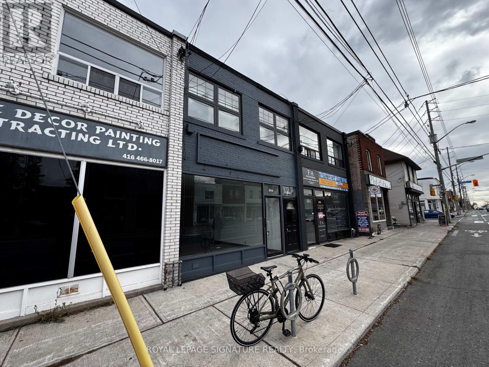 C - 1237 Woodbine Avenue, Toronto, Ontario M4C 4E5 - Photo 3 - E12594394