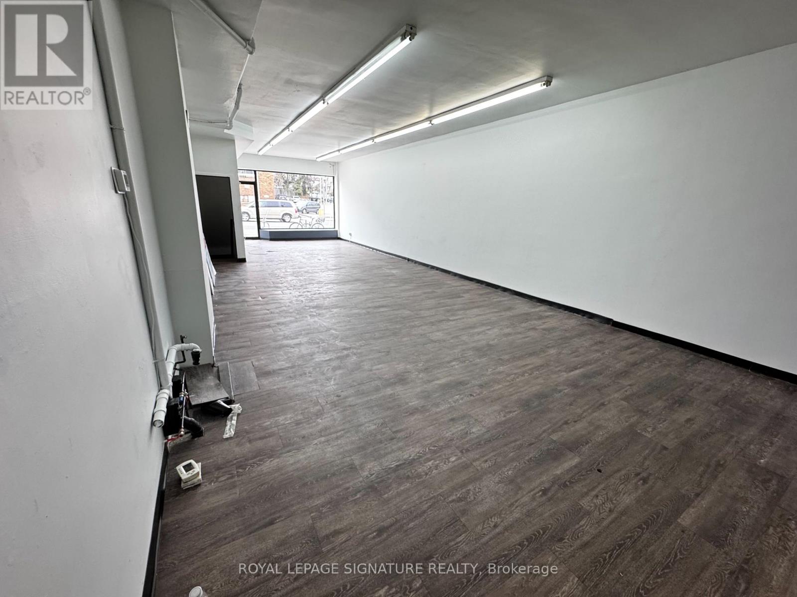 C - 1237 Woodbine Avenue, Toronto, Ontario M4C 4E5 - Photo 5 - E12594394