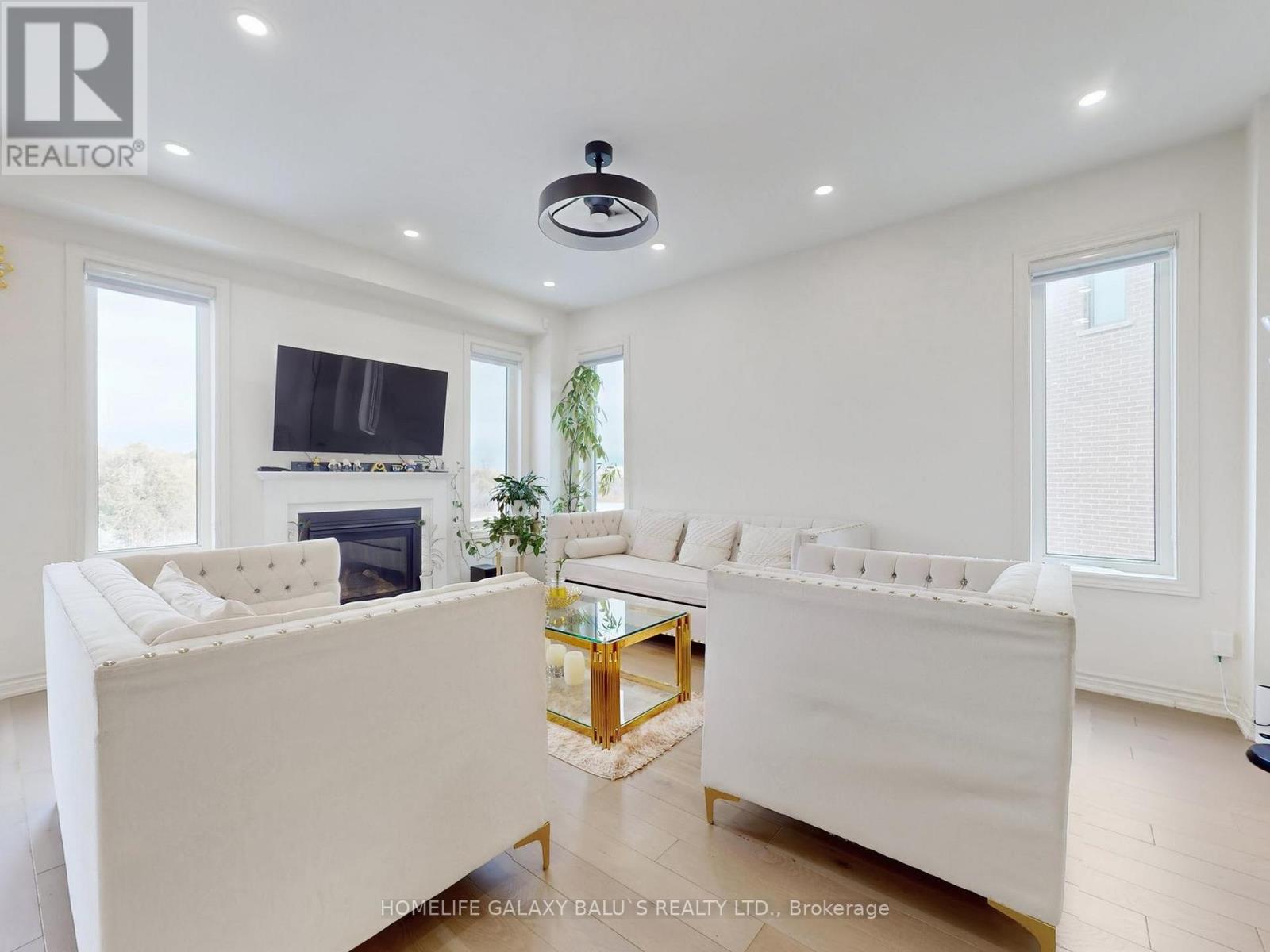 13 Thelma Drive, Whitby, Ontario L1P 0N3 - Photo 8 - E12594416