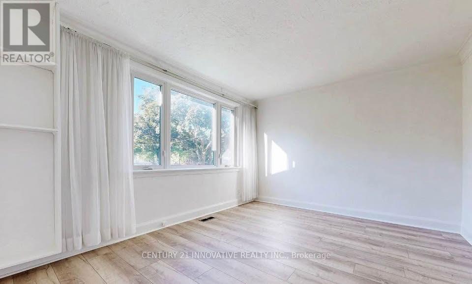 Main - 18 Stamford Square S, Toronto, Ontario M1L 1X3 - Photo 2 - E12594418