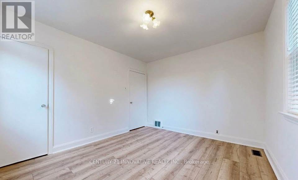 Main - 18 Stamford Square S, Toronto, Ontario M1L 1X3 - Photo 5 - E12594418