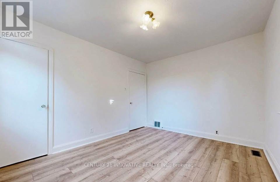 Main - 18 Stamford Square S, Toronto, Ontario M1L 1X3 - Photo 6 - E12594418