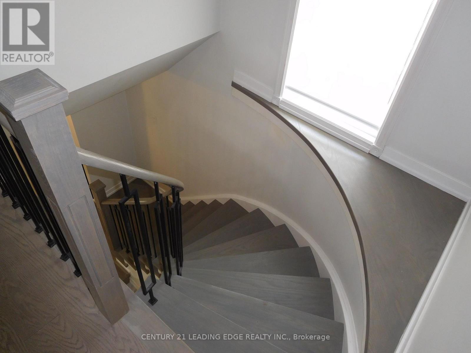 Upper - 88 Hewitt Crescent, Ajax, Ontario L1S 7B4 - Photo 13 - E12594428