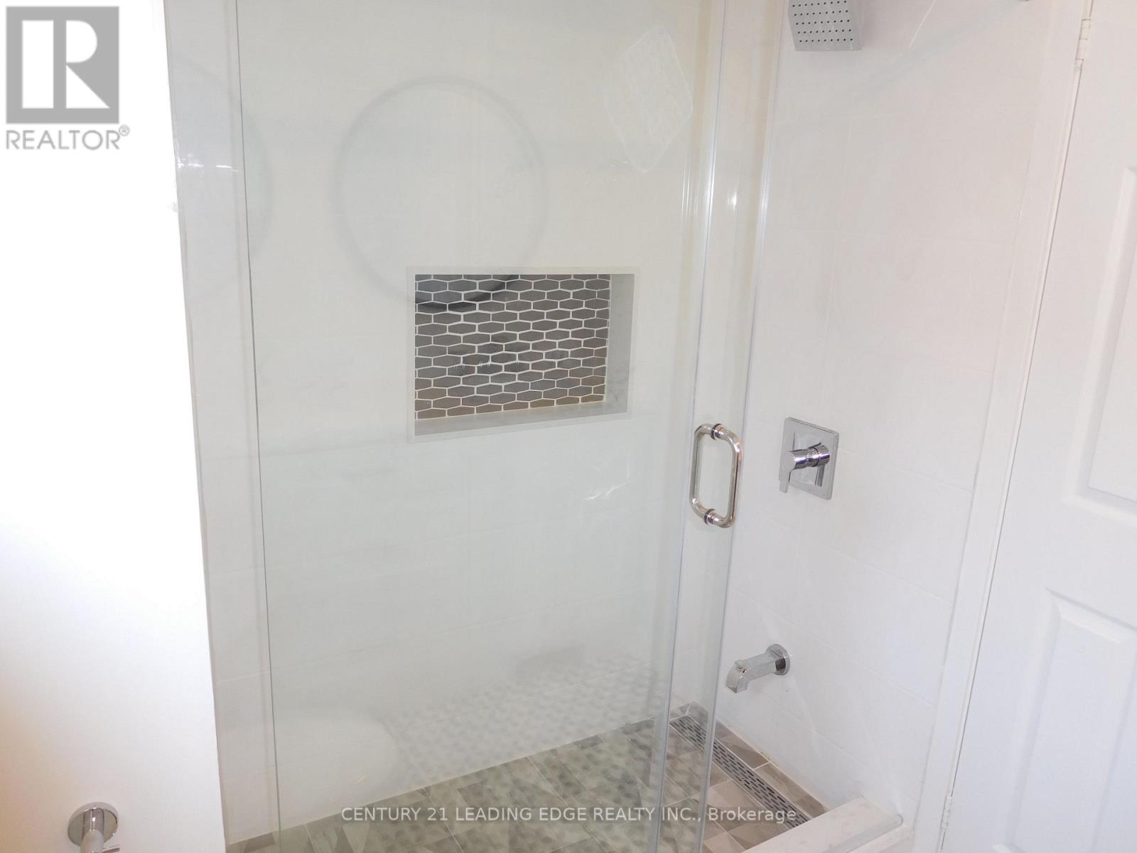 Upper - 88 Hewitt Crescent, Ajax, Ontario L1S 7B4 - Photo 20 - E12594428