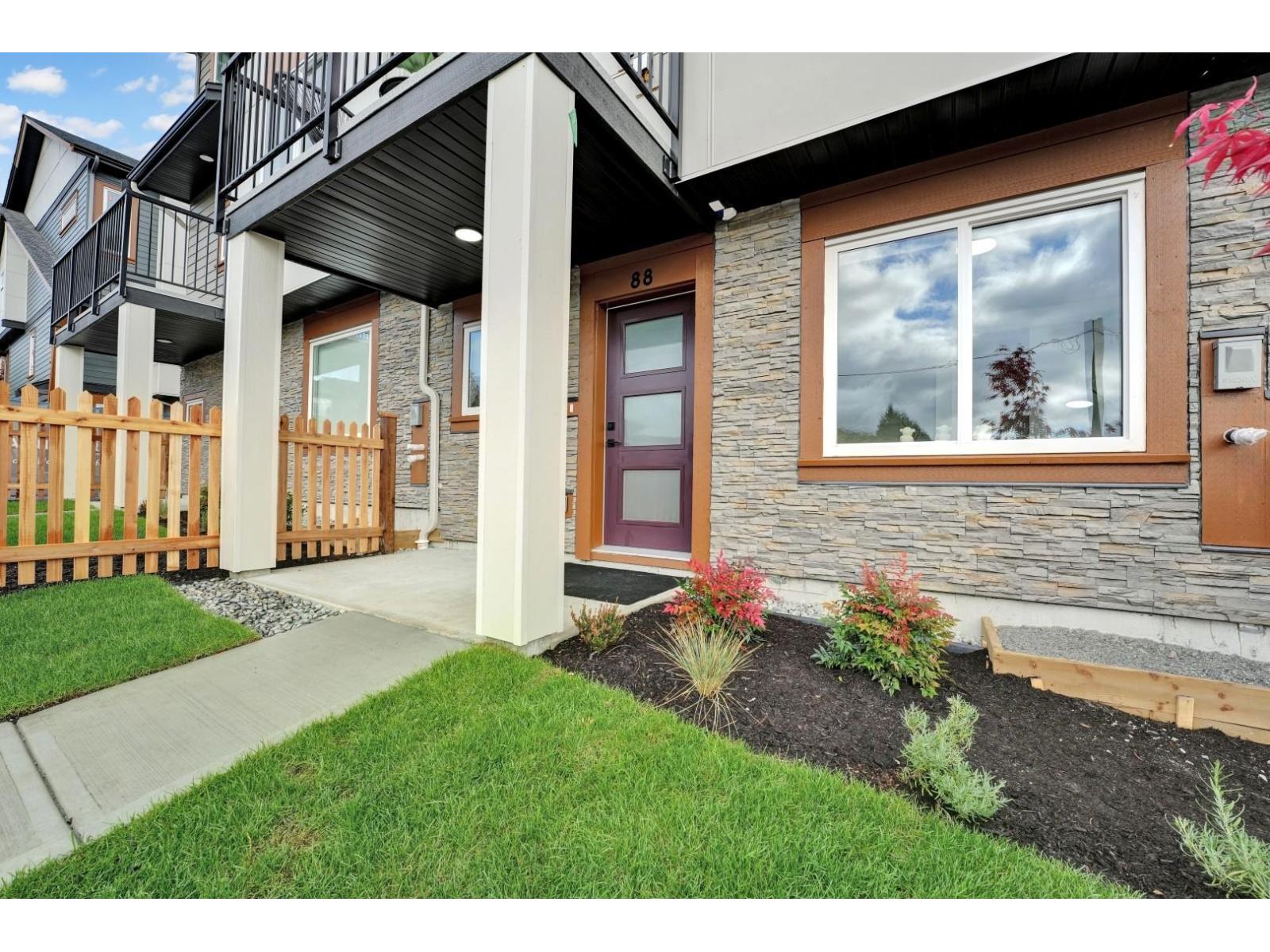 14 17155 79a Avenue, Surrey, British Columbia  V0V 0V0 - Photo 4 - R3071484