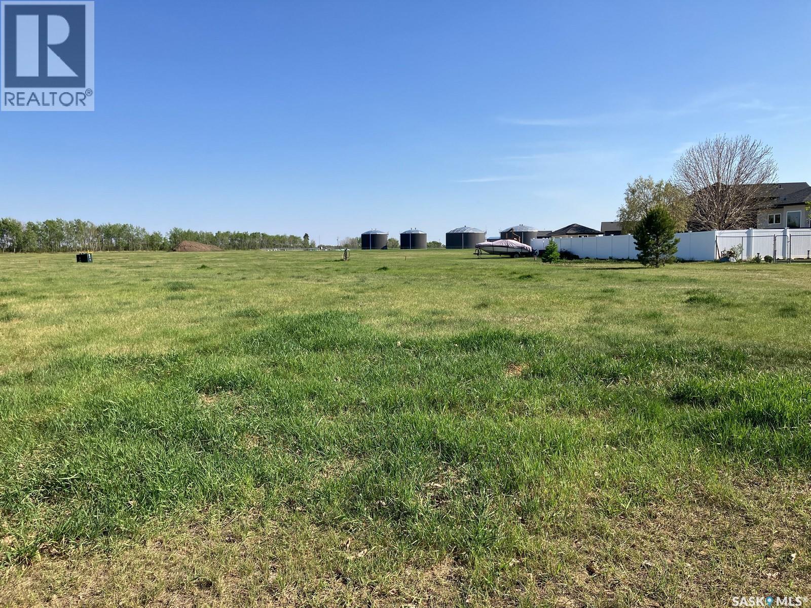301 Coventry Crescent, Nipawin, Saskatchewan  S0E 1E0 - Photo 2 - SK024951